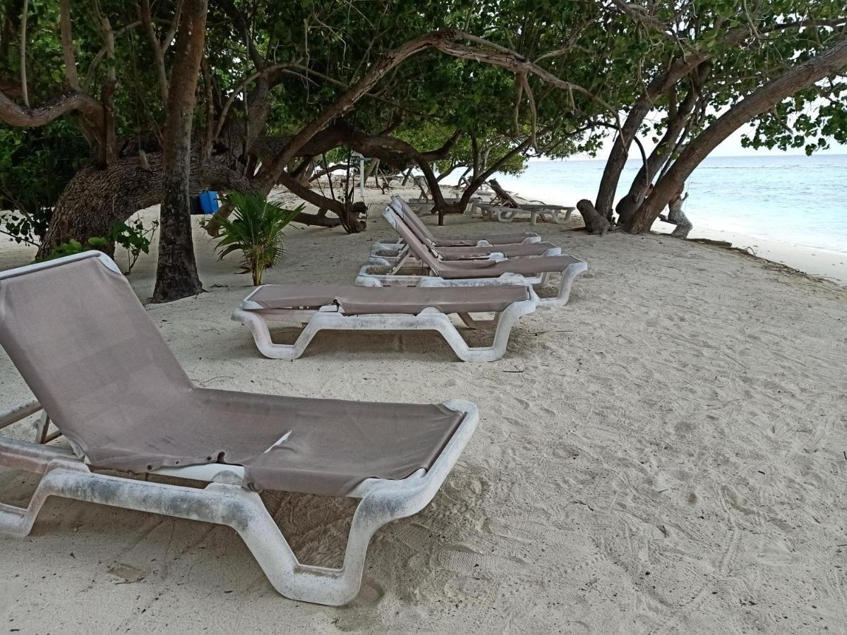 Fins Dive And Leisure Hotel Rasdhoo Eksteriør bilde